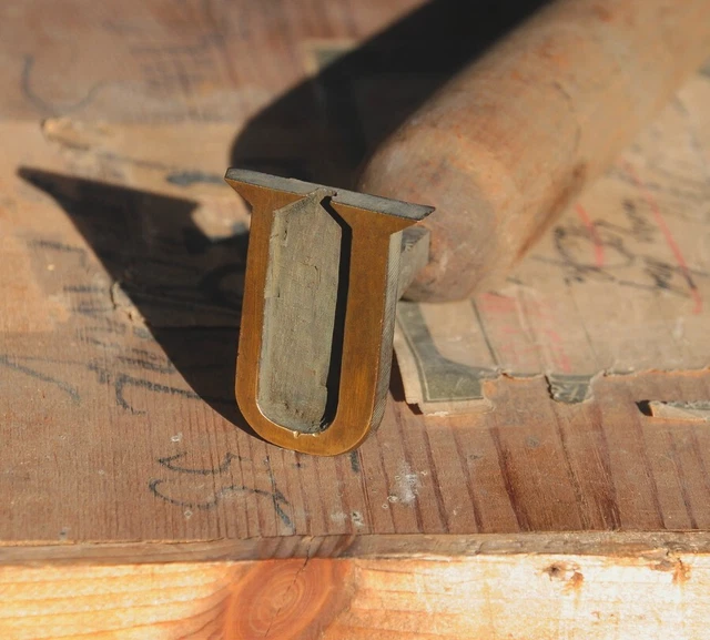 Buchstabe "U" Vergoldestempel Initial Prägestempel Messing Buchbinder Werkzeug
