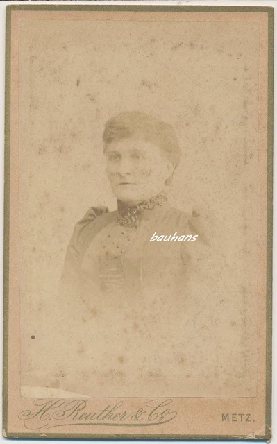 CDV Foto Dame  Portrait  in feiner Mode aus Metz  (n211)