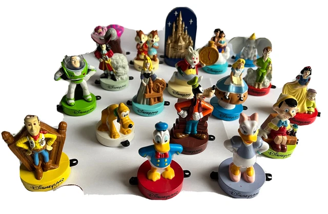 18 Vintage Disneyland Paris 1999/2000 McDonald’s Happy Meal Plastic Toys/ Stamps