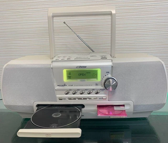 VICTOR RD-M2 CD-MD MEMORY PORTABLE SYSTEM White FM/AM AC100V