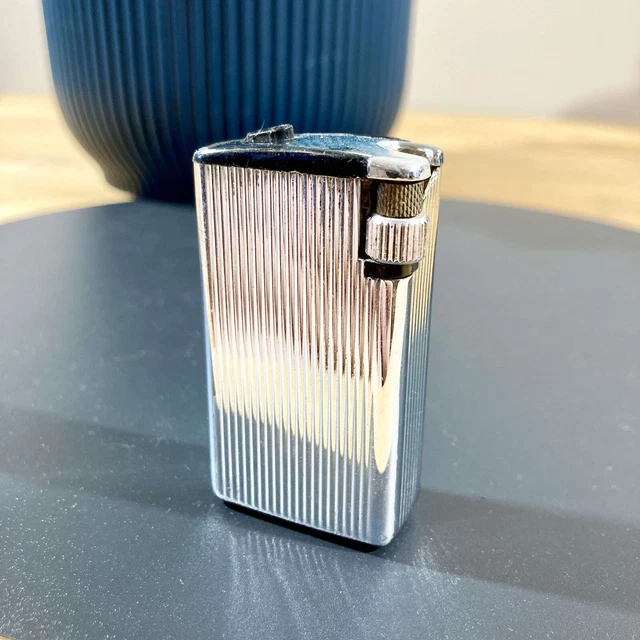 Briquet Flaminaire Vintage Années 70 - Modèle Quadrillé Argenté Et Cuir, Made In France