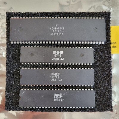 P.: settimana: 43 90 8364r7 8364r7 CSG Paula per Commodore Amiga 1 x 