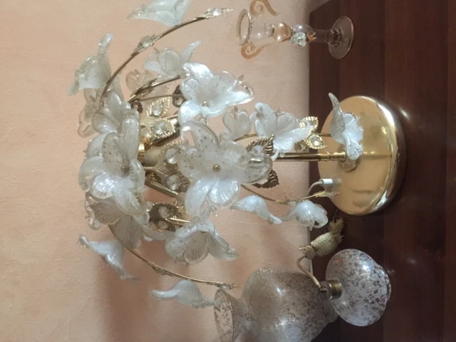 Lampada oro con fiori in Murano 