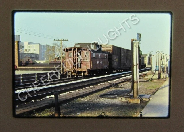 Original '71 Ektachrome Slide PRR Pennsylvania 477143 Caboose PC Penn     35I36