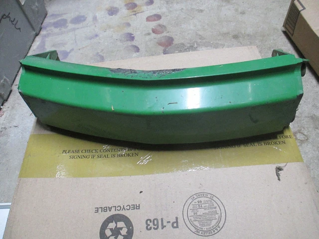 John Deere M116096 GT242 GT262 GT275 LX172 LX173 LX176 John Deere M116096 GT242 GT262 GT275 LX172 LX173 LX176