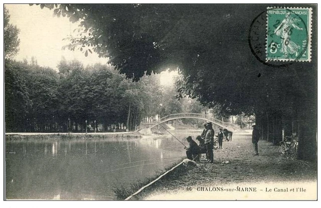 CPA 51 MARNE Chalons sur Marne Le Canal Pêcheurs (12002)