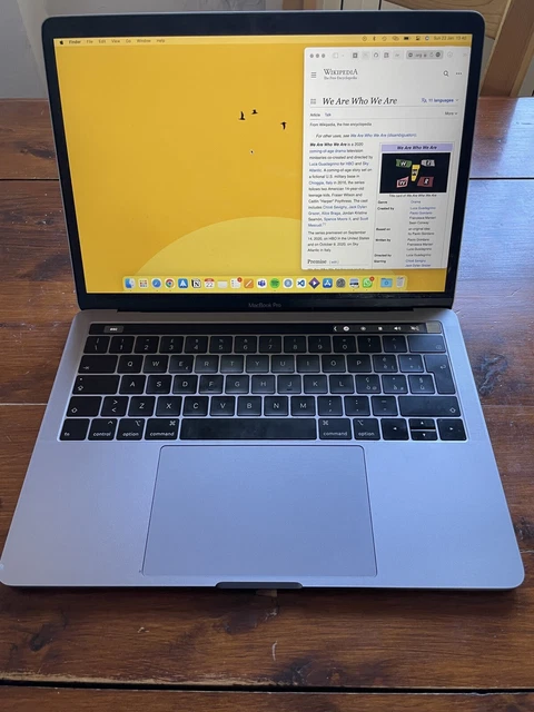 Apple MacBook Pro 13,3" (128GB SSD, Intel Core i5 8.ª generazione, 1.4 GHz, 8GB)