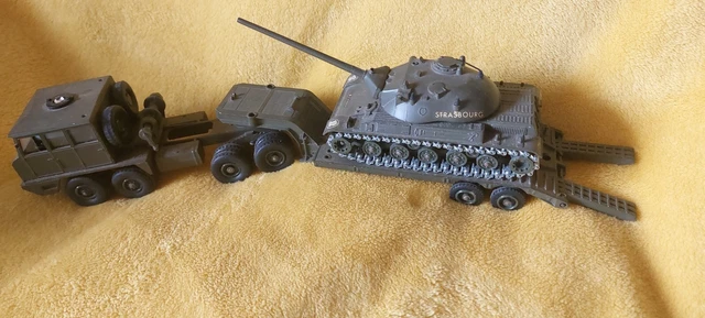 SOLIDO 1 soldat standar CHEF DE CHAR AMX 30 gros/petit téton militaire R0207 eBa