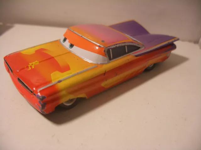 Mattel Disney Pixar Voiture CARS 2 Die Cast Metal 1/55 RAMONE RS Radiator Spring