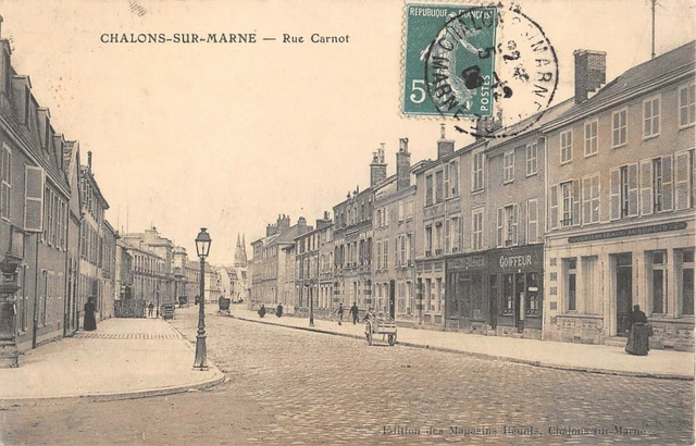 Cpa 51 Chalons Sur Marne Rue Carnot