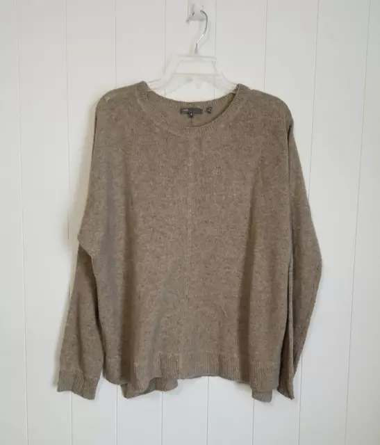 Vince Sweater Womens Medium Light Brown Yak Wool Blend Knit Crew Neck Solid*Flaw