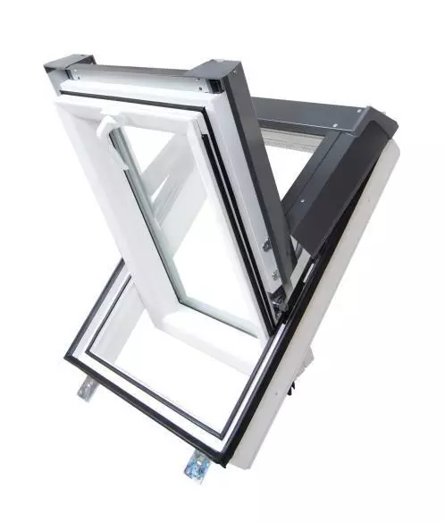 Kunststoff Dachfenster SKYLIGHT von Schweizer Arbonia-Gruppe + Dämmset GRATIS!