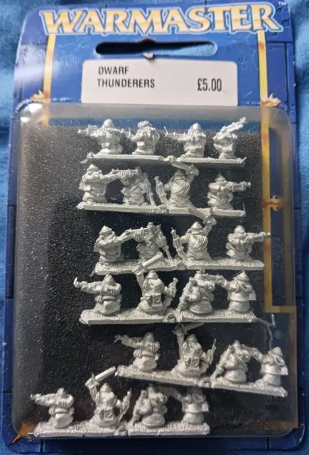 OOP metal Warmaster Dwarf Thunderers. Sealed in blister. 10mm scale