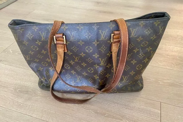 Authentic LOUIS VUITTON Luco Monogram Shoulder Tote Bag Purse