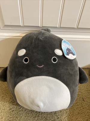 killer whale squishmallow
