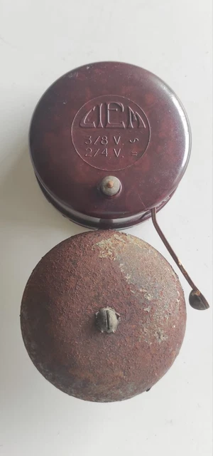 ANCIENNE SONNETTE VELO,SOLEX OMEGA EUR 5,00 - FR
