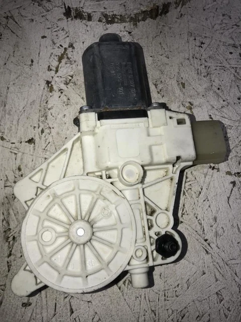 Moteur De Lève-vitre Neuf Pour BMW - Référence OEM 67628401791