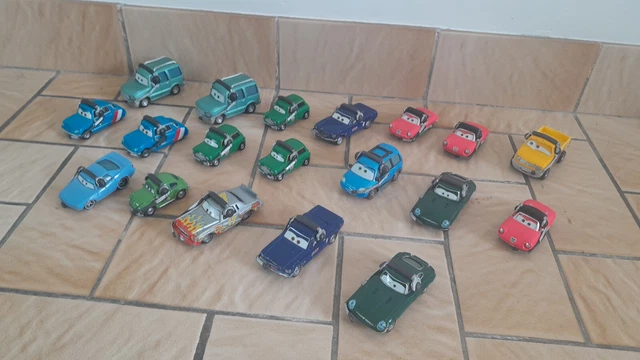 Disney Pixar Lot De 19 Voitures Cars Avec Casque Headset Lot B