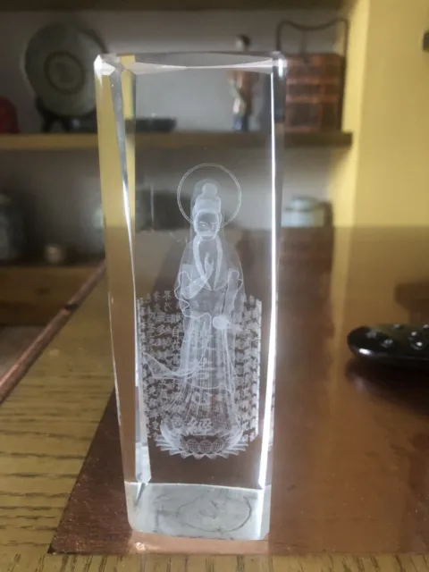 3D glass goddess of mercy statue holographic 16cm x 5cm x 5cm