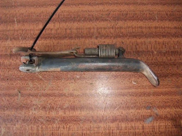 Yamaha Sr125 Sr 125 Side Kick Prop Supporto Con Molla Produttore Di Apparecchiature Originali