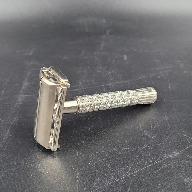 Vintage 1955 A-1 Gillette Super Speed Flare Tip DE TTO Safety Razor