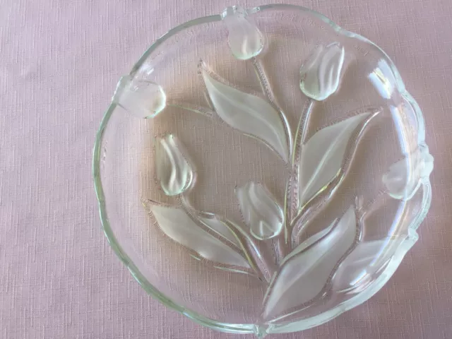 Mikasa Crystal Large Round Plate/Platter Frosted Tulips. Vintage.german Made.vgc