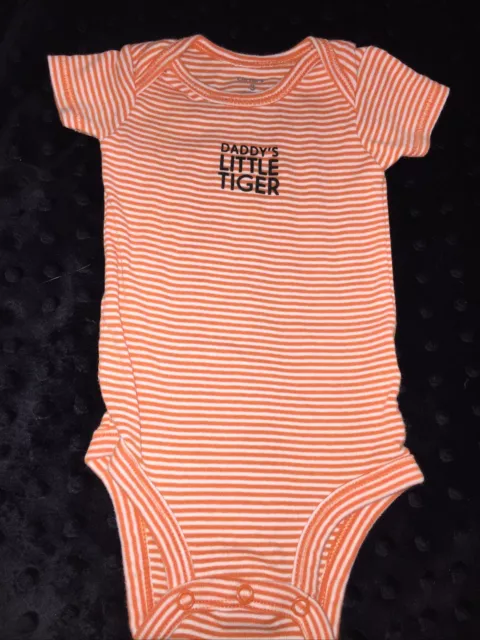 Carters One Pc 3 Month Orange Says Daddys Little Tiger Great Cond.