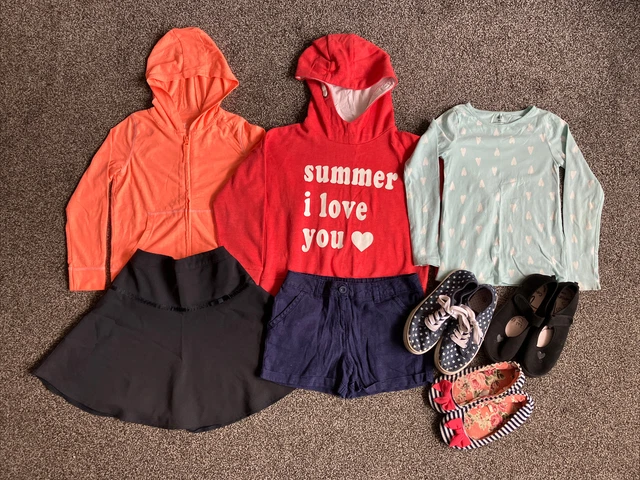 Pacchetto assortito di 8 scarpe felpe con cappuccio per ragazza ecc. Inc Next, H&M età 7-8 anni