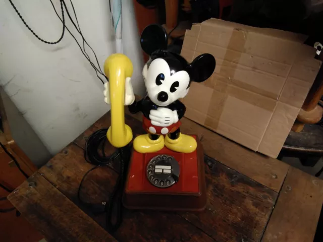 Telefon von der Post mit Wählscheibe Modell Micky Maus funktioniert