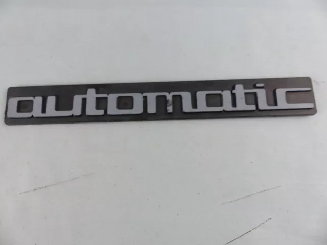 AUTOMATIC ancien monogramme emblème logo sigle insigne badge en plastique