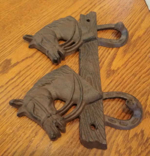 Vintage Cast Iron 2 Horses With 2 Horseshoe Hooks Wall Mount Cowboy Western  3