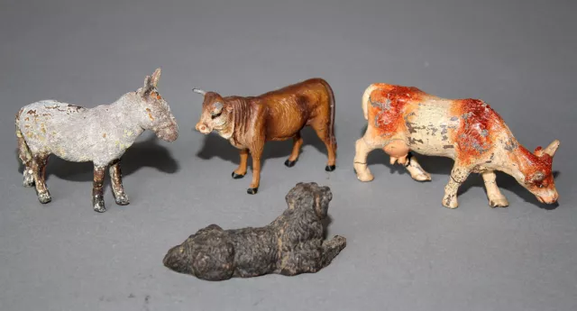 4 alte Massefiguren Tierfiguren für Bauernhof Kuh Esel Hund # 453