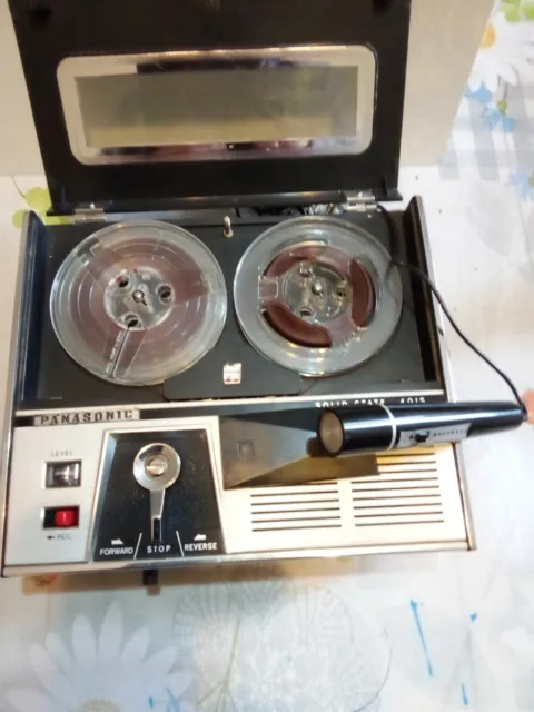 registratore a bobine PANASONIC funziuonante con microfono  vintage