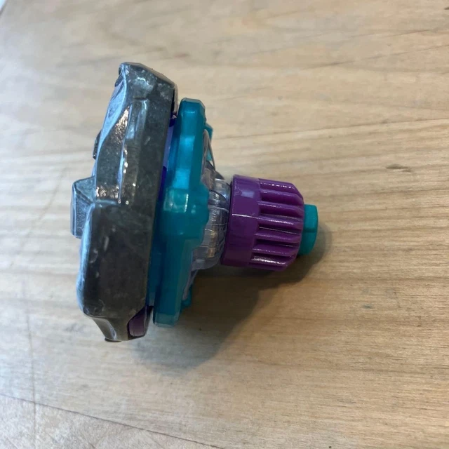 BEYBLADE SAMURAI CALIBURN Battling Top Spinning Top Bey Blade Toy Gyro ...