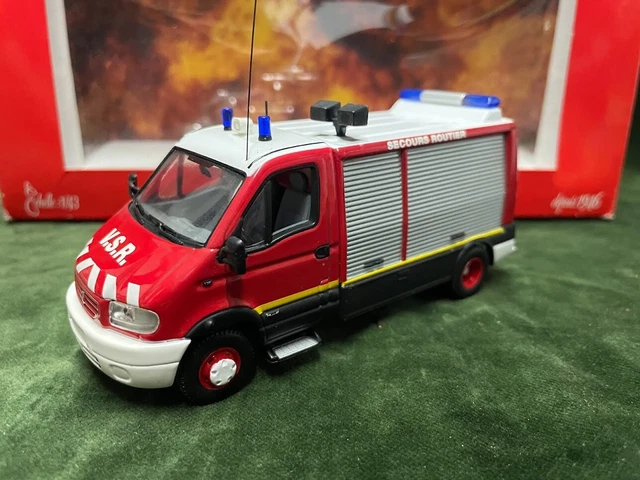 Renault 4L Pompier Sapeur Pompiers - VL - Solido - 1/43ème en boite
