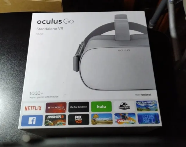 Meta Oculus Go 32Gb Standalone Vr/Elderly Owned+Lightly Used/See Photos*Used 5X*