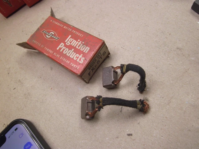 New Old Stock Usa Standard Ignition Products Fx5Ts Fx-5Ts Contactor Brush Set !!