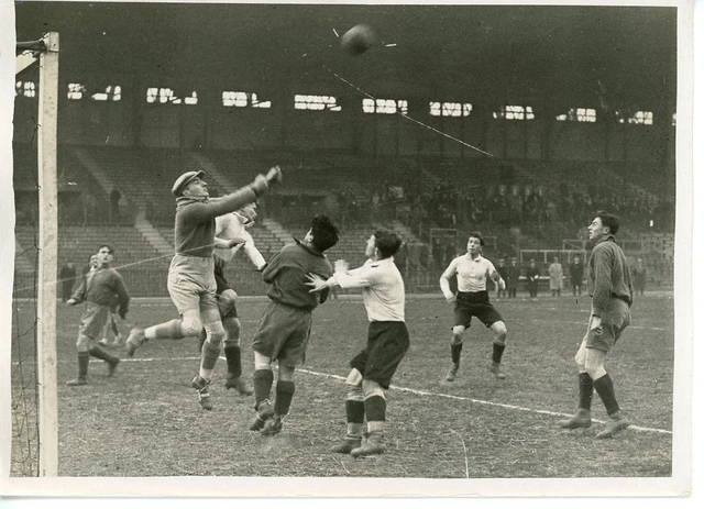 Paris, stade de Colombes, France-Portugal Vintage silver