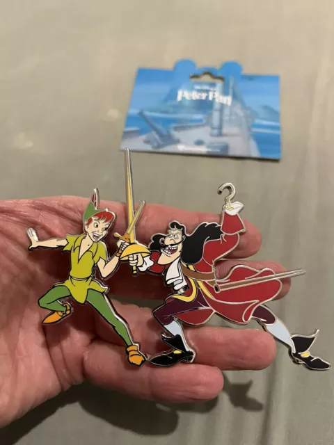 Gros pin’s officiel Disney Peter Pan