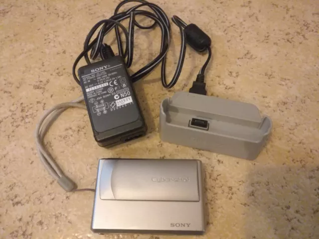 Sony Cyber-Shot DSC-T1 5.0 Megapixels hors service / not working