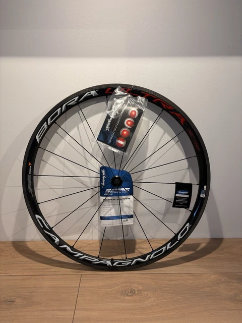 Boyau SUPER GIRO GT30 Pour Roues 700 - Neuf Pour Vélo Vintage Peugeot PX10, Herse, Routens, Etc.