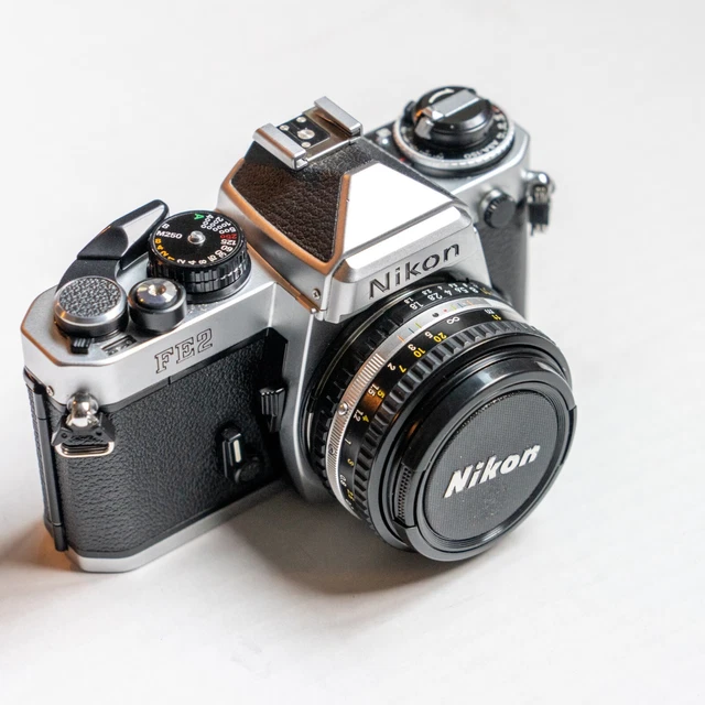 Nikon FE2 silver mint condition with 50mm 1.8 lens