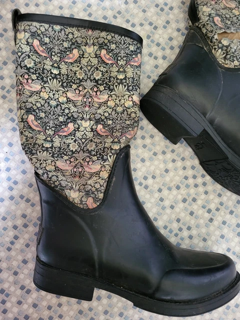 Ugg wellies clearance