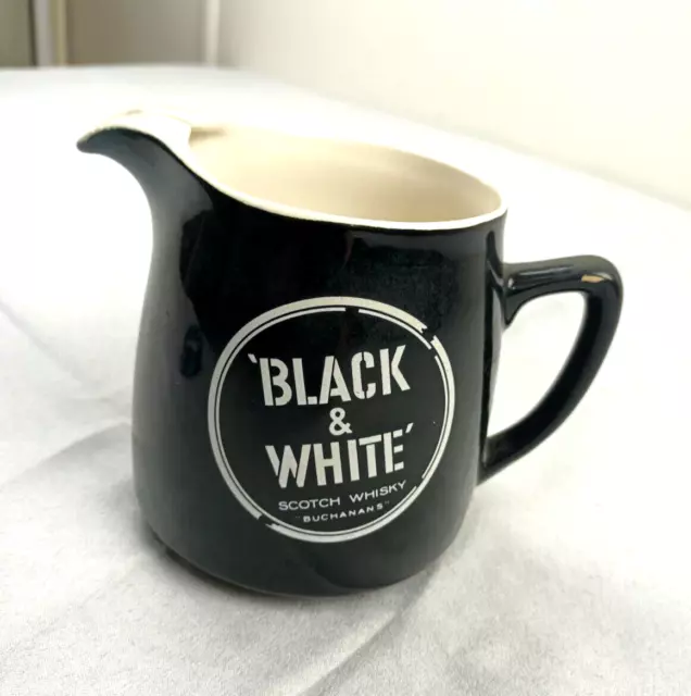 Black & White Buchanans Scotch Whisky Vintage Water Jug Arthurs England