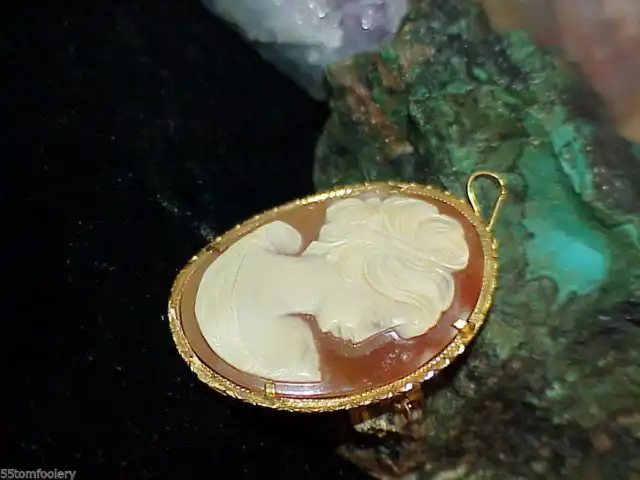 VINTAGE ITALY 60's SOLID 750 18K GOLD CARVED SHELL CAMEO PIN PENDANT BROOCH