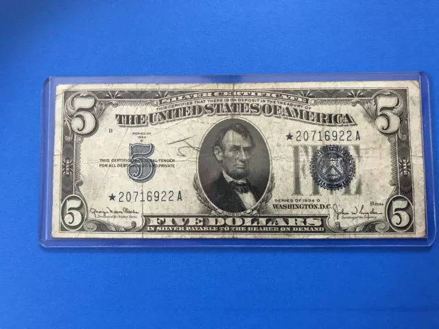 1934 D  $5 Five Dollar Silver Certificate "STAR NOTE" ..Lot #17