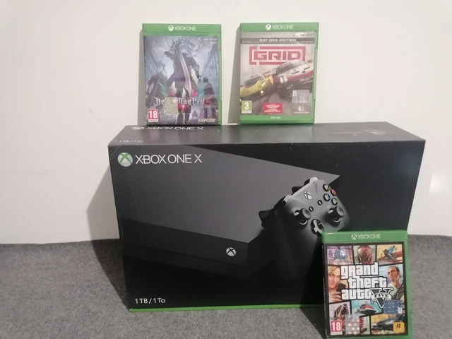 Microsoft Xbox One X 1TB Console - Nera