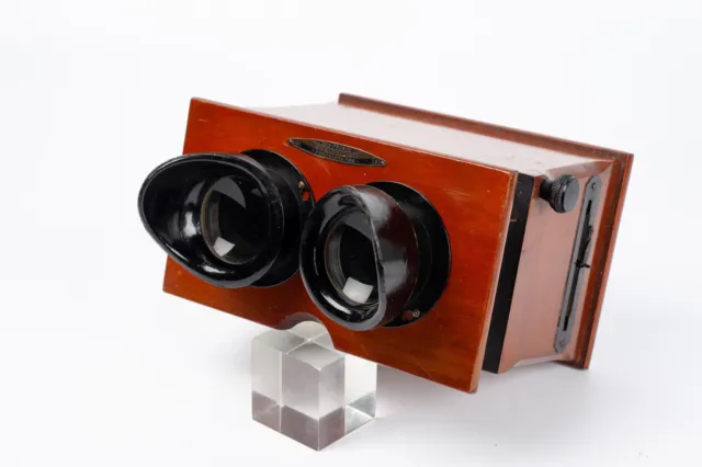 Unis France Standard Stereoscope , wood stereo viewer for 6x13 cm glass 