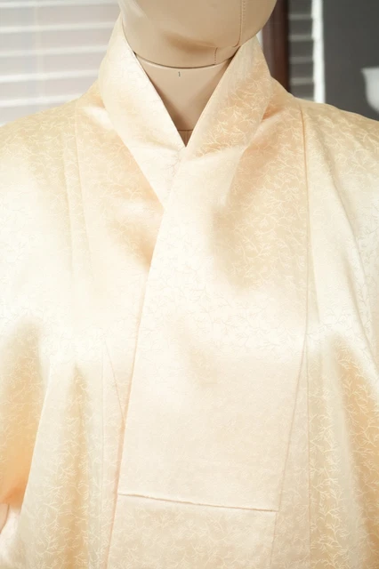 Dear Vanilla Japanese Silk Kimono Women's Robe Gown Authentic Japan Vintage Mint 3