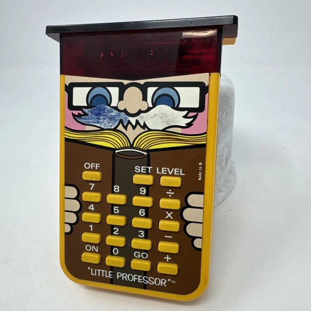 Produktbild von TI-Little Professor Taschenrechner Set Mit Pinker Schutztasche - Mathetrainer Für Grundschüler